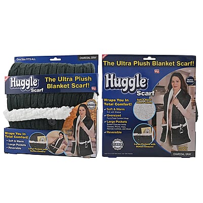 Huggle Ultra Plush Sherpa Knitted Reversible Scarf with Pockets
