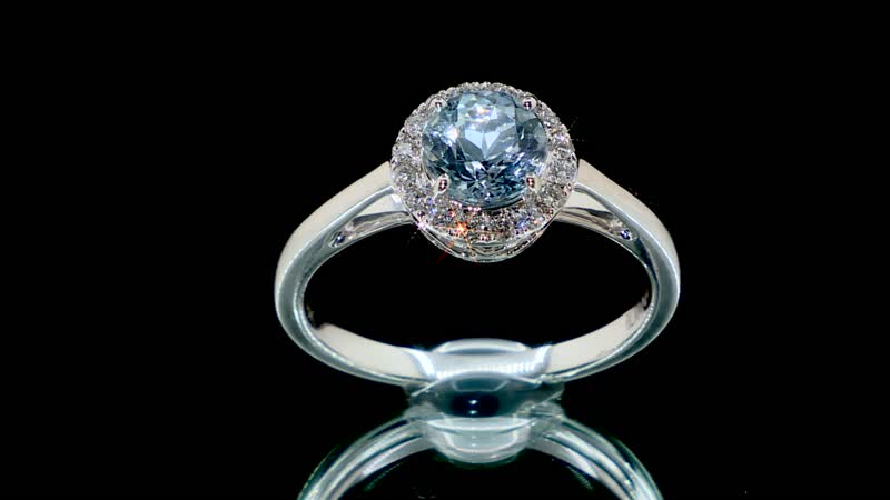 Doorbuster Certified & Appraised ILIANA 18K White Gold AAA Santa Maria Aquamarine and G-H SI Diamond Halo Ring 2.90 Grams 1.00 ctw