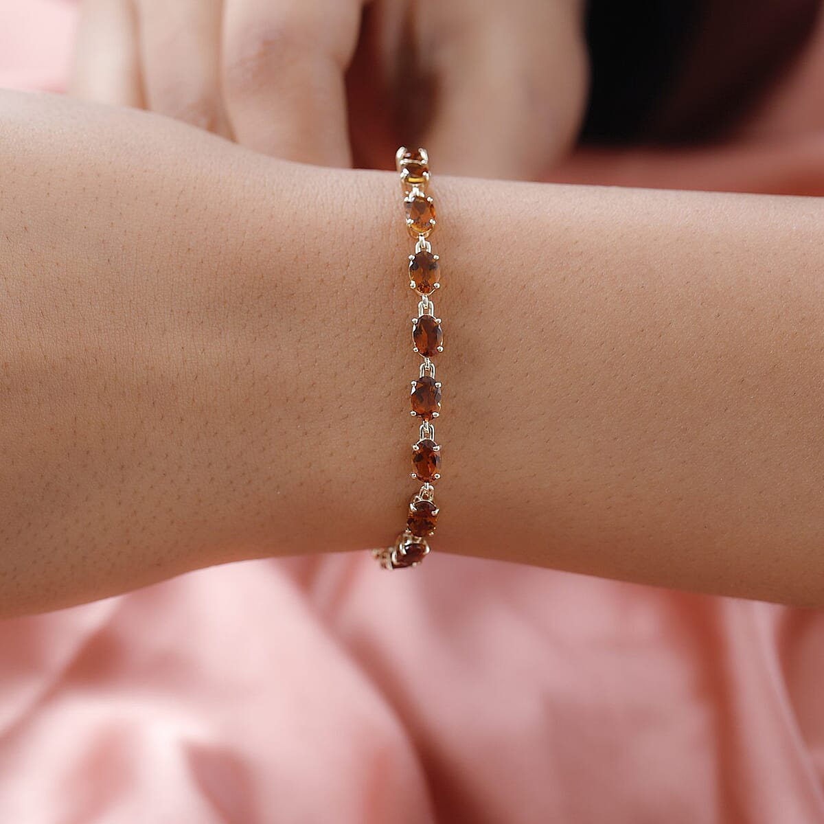 LUXORO 10K Yellow Gold Premium Natural Tanzanian Golden Tourmaline Bracelet (7.25 In) 3.10 Grams 8.60 ctw image number 2