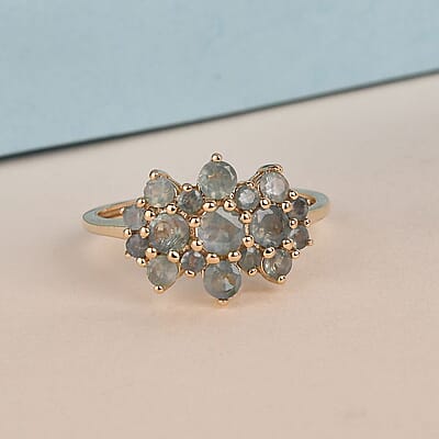 Luxoro 10K Yellow Gold Premium Narsipatnam Alexandrite Ring (Size 4.5) 1.00 ctw