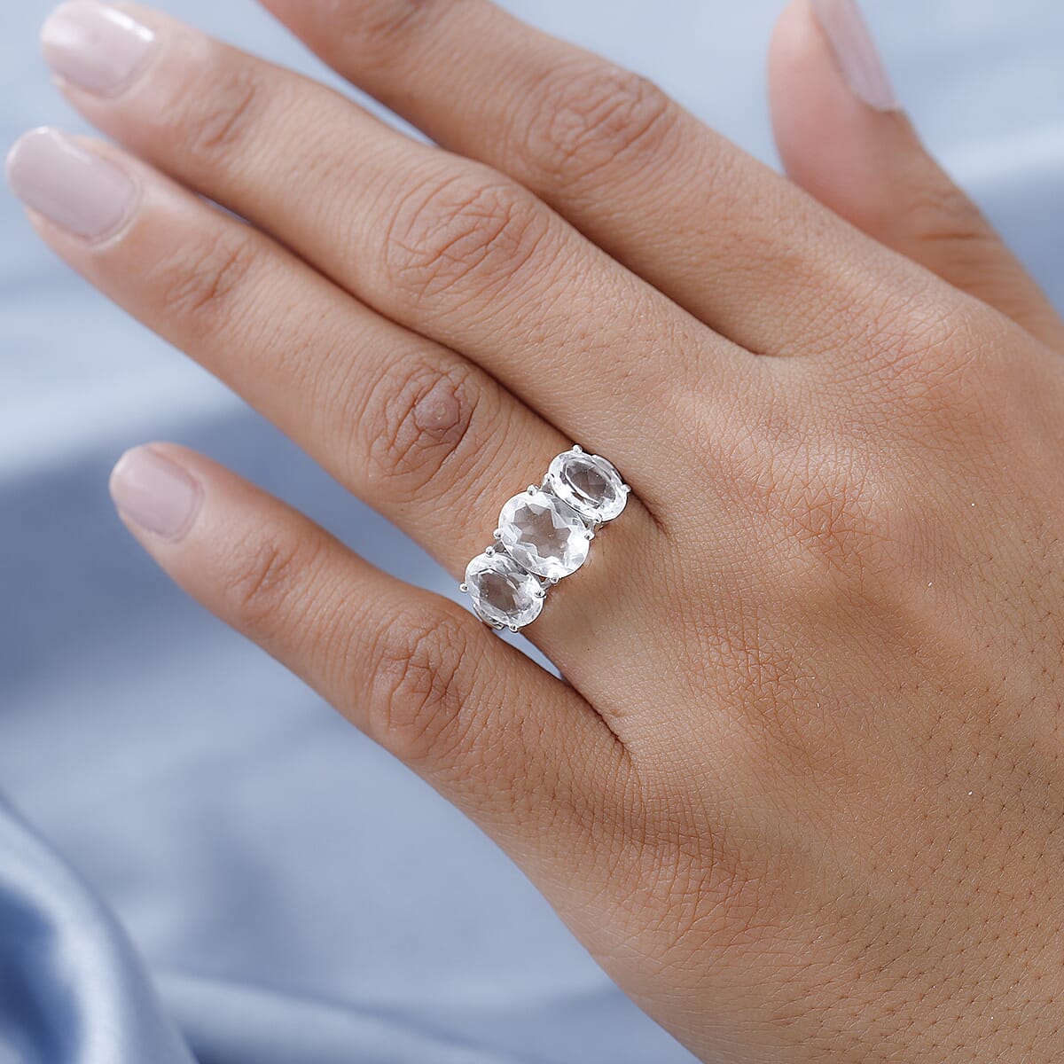 LUXORO 10K White Gold Premium Mexican Hyalite Opal and G-H I3 Diamond 3 Stone Ring (Size 10.0) 2 Grams 3.10 ctw with Free UV Torch image number 2