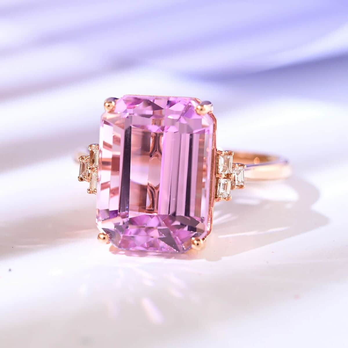 Certified & Appraised Iliana AAA Martha Rocha Kunzite and G-H SI Diamond 10.50 ctw Ring in 18K Rose Gold (Size 8.0) 4 Grams image number 1