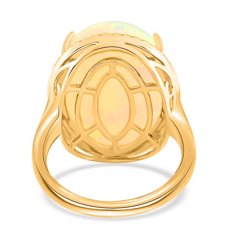 Certified and Appraised Iliana 18K Yellow Gold AAA Ethiopian Welo Opal and G-H SI Diamond Ring (Size 6.0) 7.85 Grams 12.85 ctw