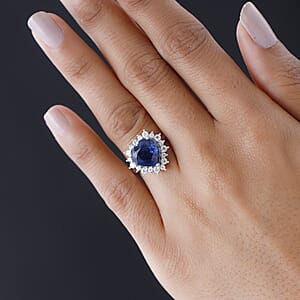 Premium Kashmir Kyanite and Moissanite Heart Shape Halo Ring in Platinum Over Sterling Silver (Size 6.0) 3.10 ctw
