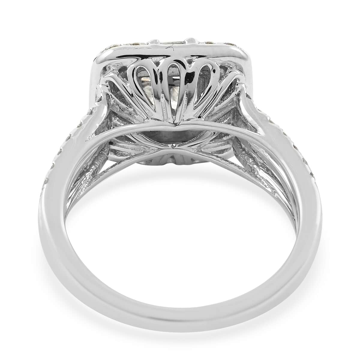 NY Closeout 14K White Gold I I2 Diamond Halo Ring (Size 7.0) 6.50 Grams 1.25 ctw image number 4