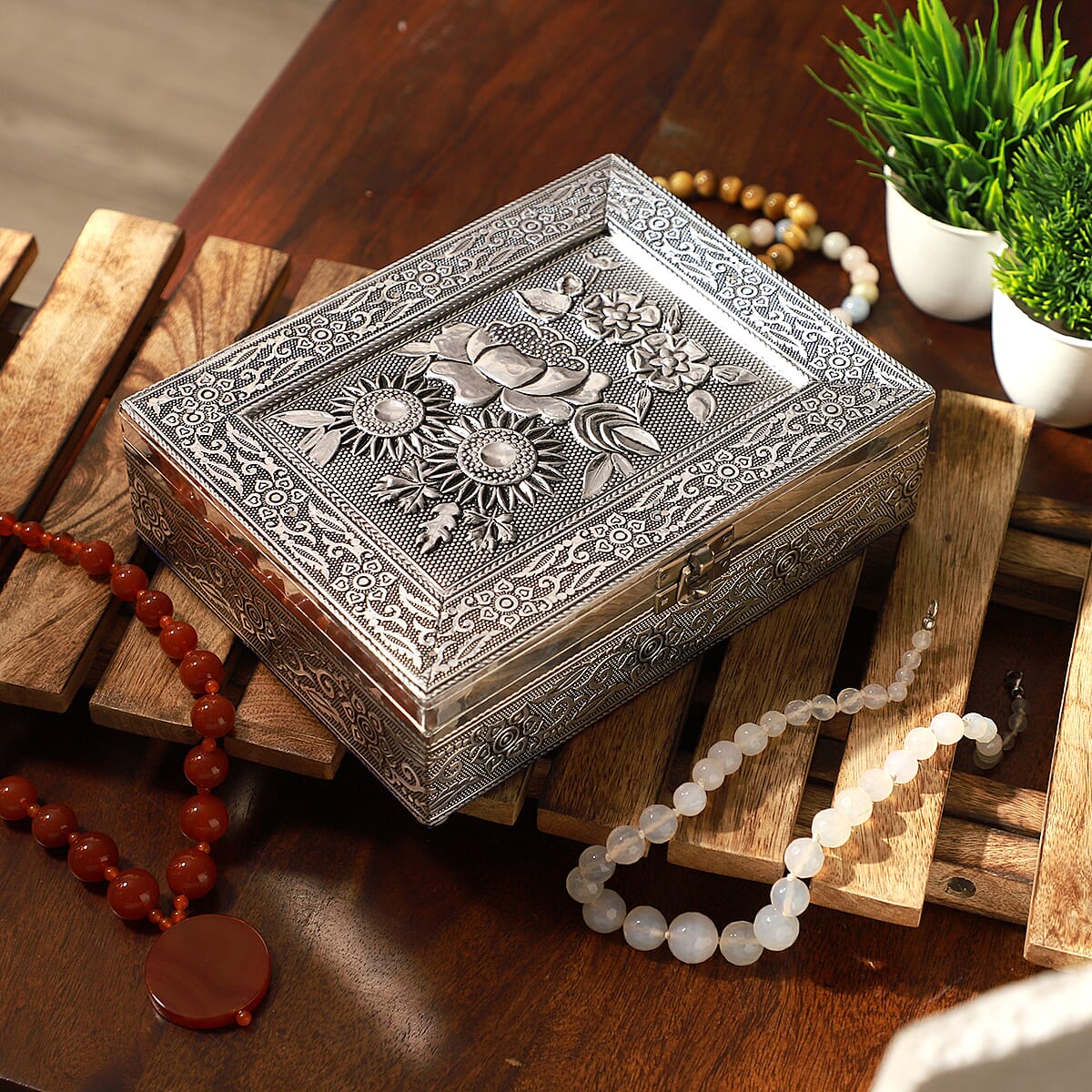 Handcrafted Flower 3D Embossed Aluminium Oxidized Storage Box image number 1