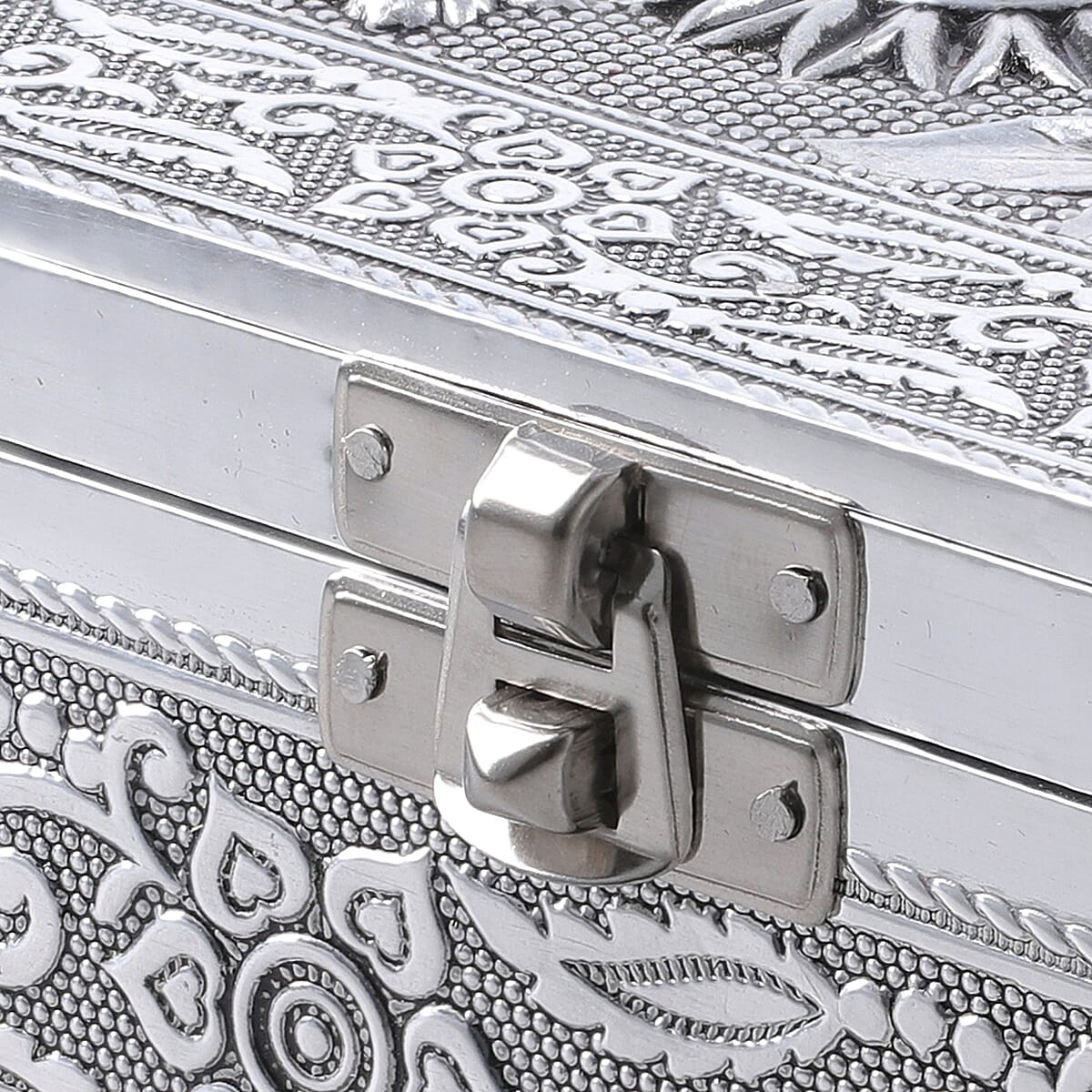 Handcrafted Flower 3D Embossed Aluminium Oxidized Storage Box image number 4