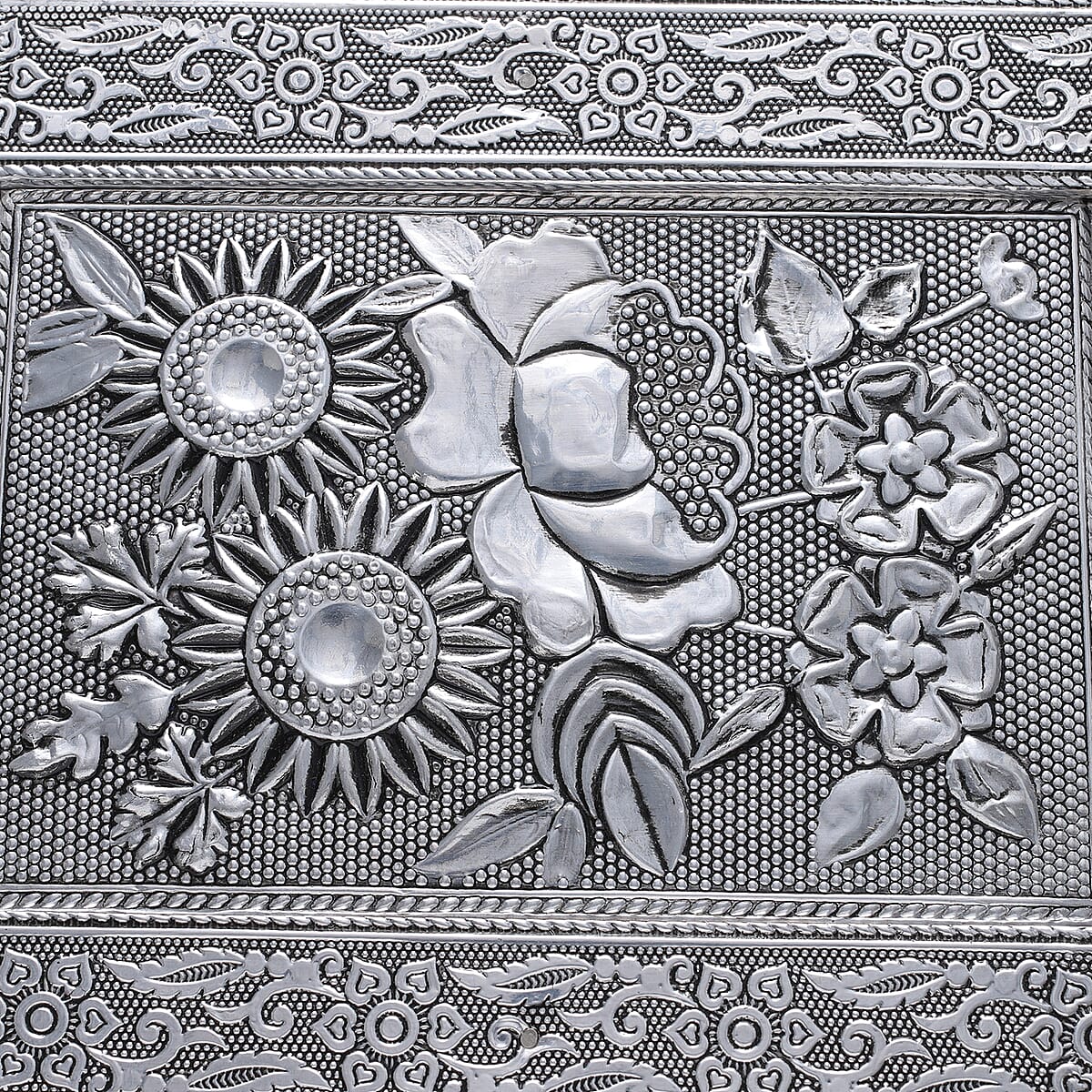 Handcrafted Flower 3D Embossed Aluminium Oxidized Storage Box image number 5