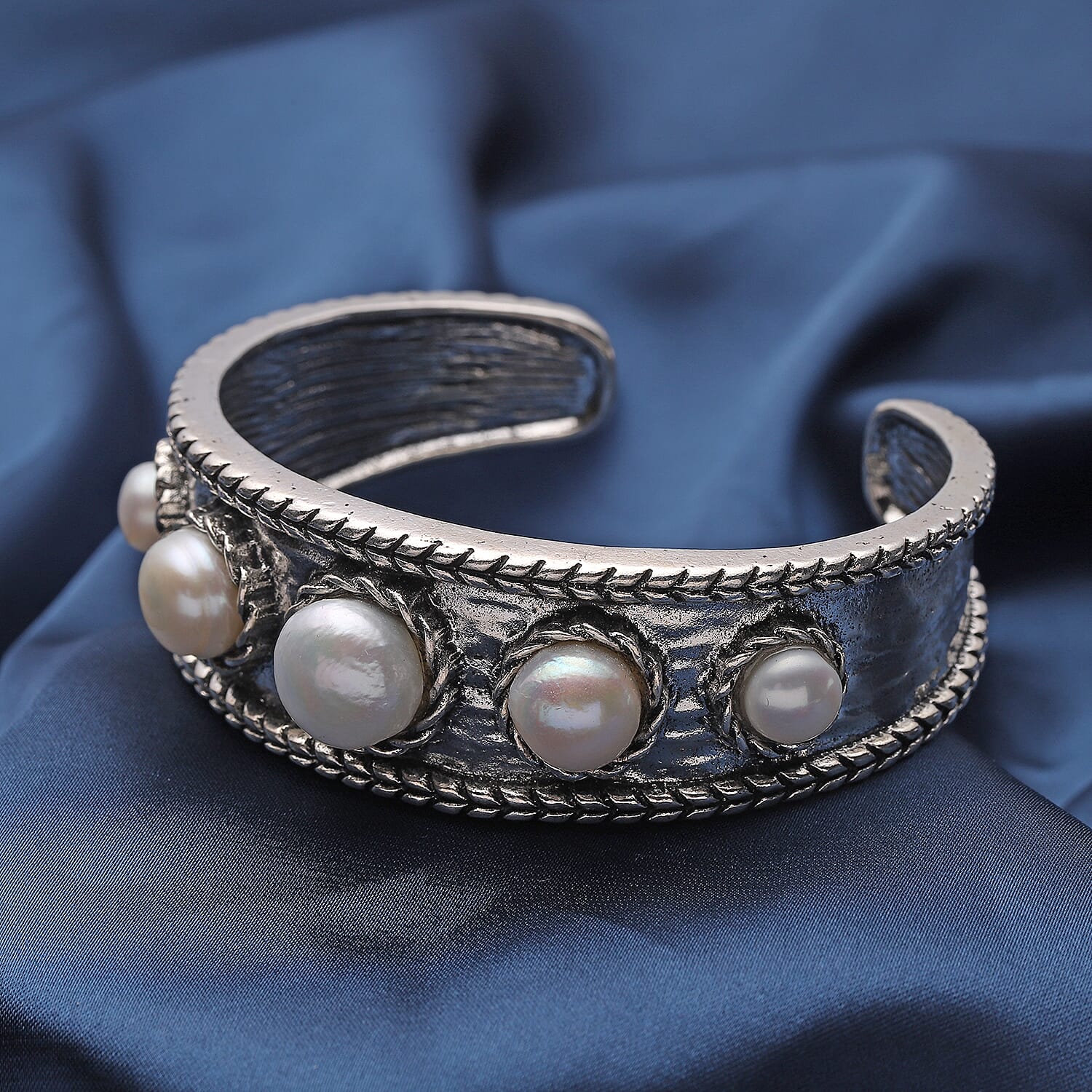 White Freshwater Pearl Cuff Bracelet in Silvertone (7.50 in)