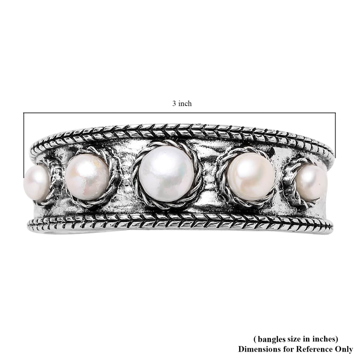White Freshwater Pearl Cuff Bracelet in Silvertone (7.50 in) image number 5