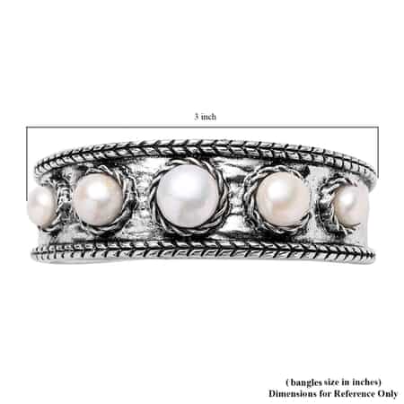 Multi Color Freshwater Pearl Cuff Bracelet in Silvertone (7.50 In) image number 5