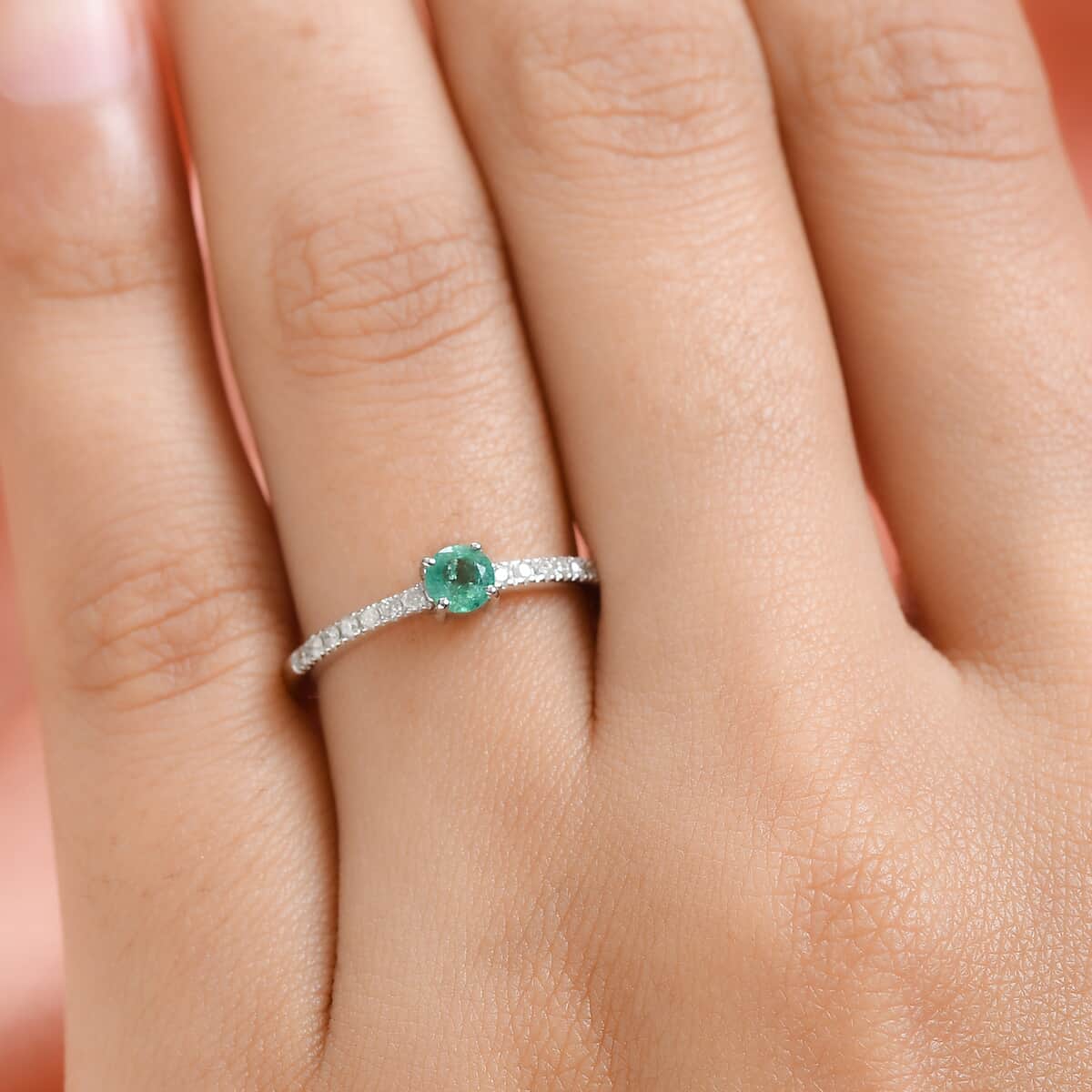 LUXORO 10K White Gold Premium Boyaca Colombian Emerald and Diamond Dainty Ring (Size 8.0) 0.35 ctw image number 2