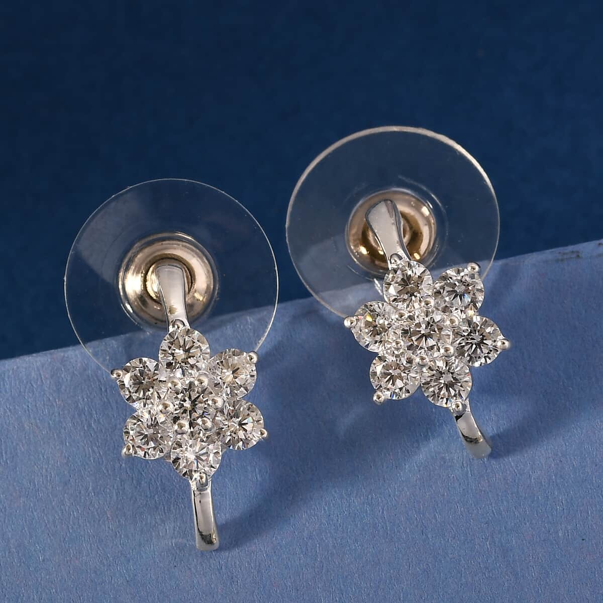 A Merry Little Christmas Jewelry Gift Set with Simulated Diamond Floral Stud Earrings in Sterling Silver 2.10 ctw image number 3