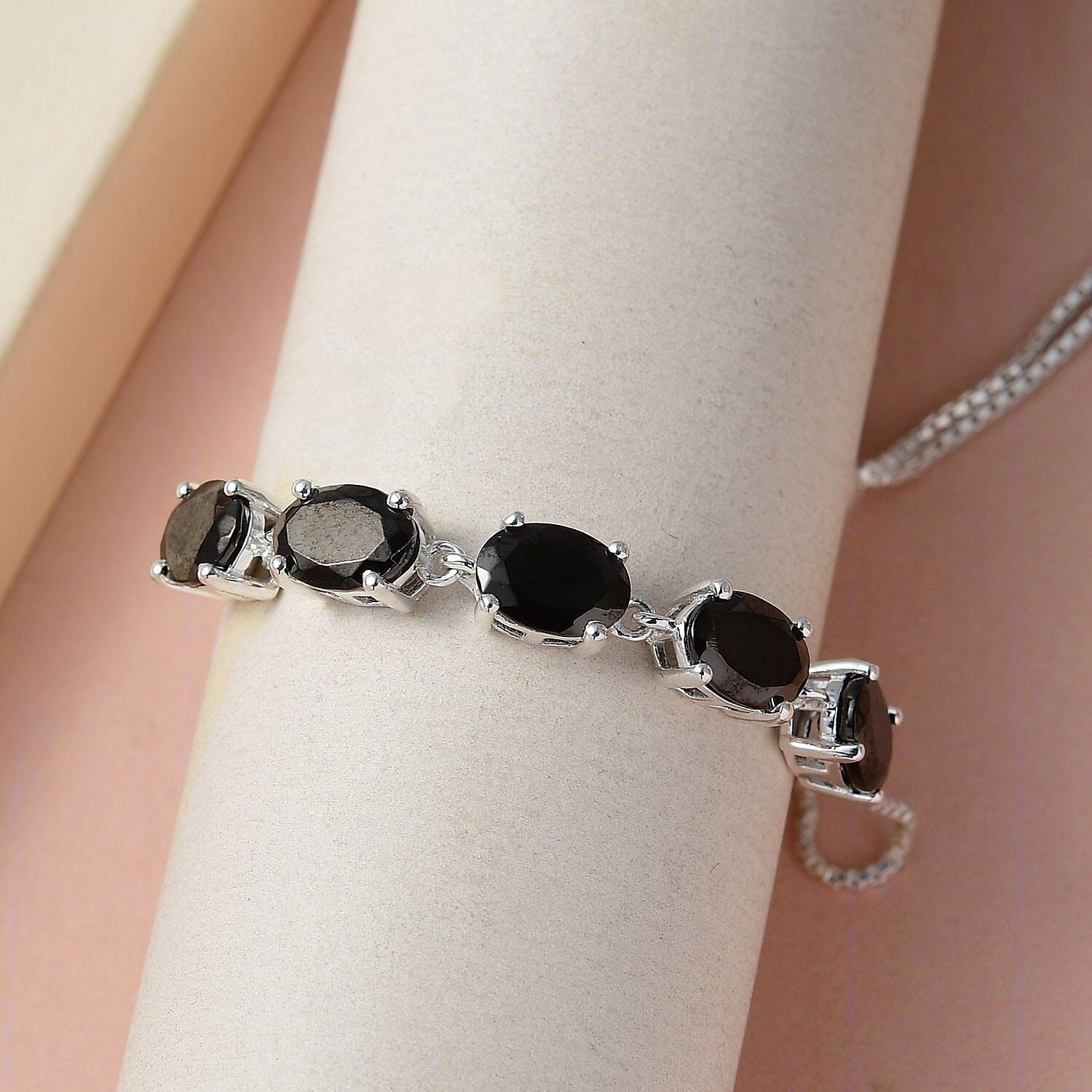 Elite Shungite 2.55 ctw Fancy Bracelet in Sterling Silver (9.5 In)