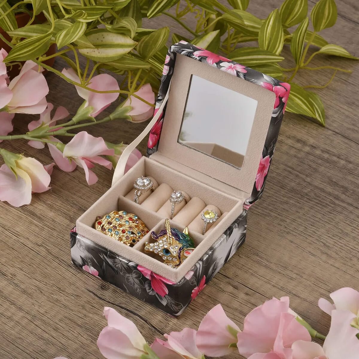 Black Flower Pattern Faux Leather Small Jewelry Box (3.5"x3.5"x2.5") image number 1