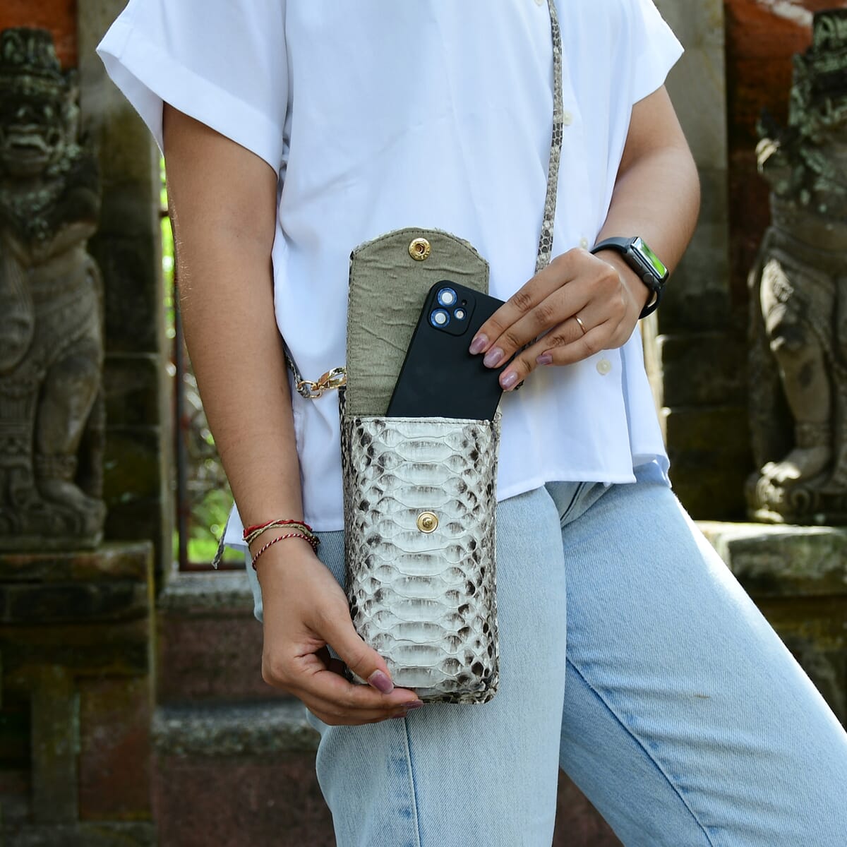 The Grand Pelle Handcrafted Genuine Python Leather Nature Color Crossbody Wallet image number 2