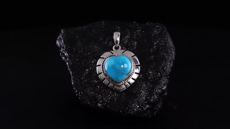 Artisan Crafted Blue Ridge Turquoise Heart Pendant in Sterling Silver 8.25 ctw
