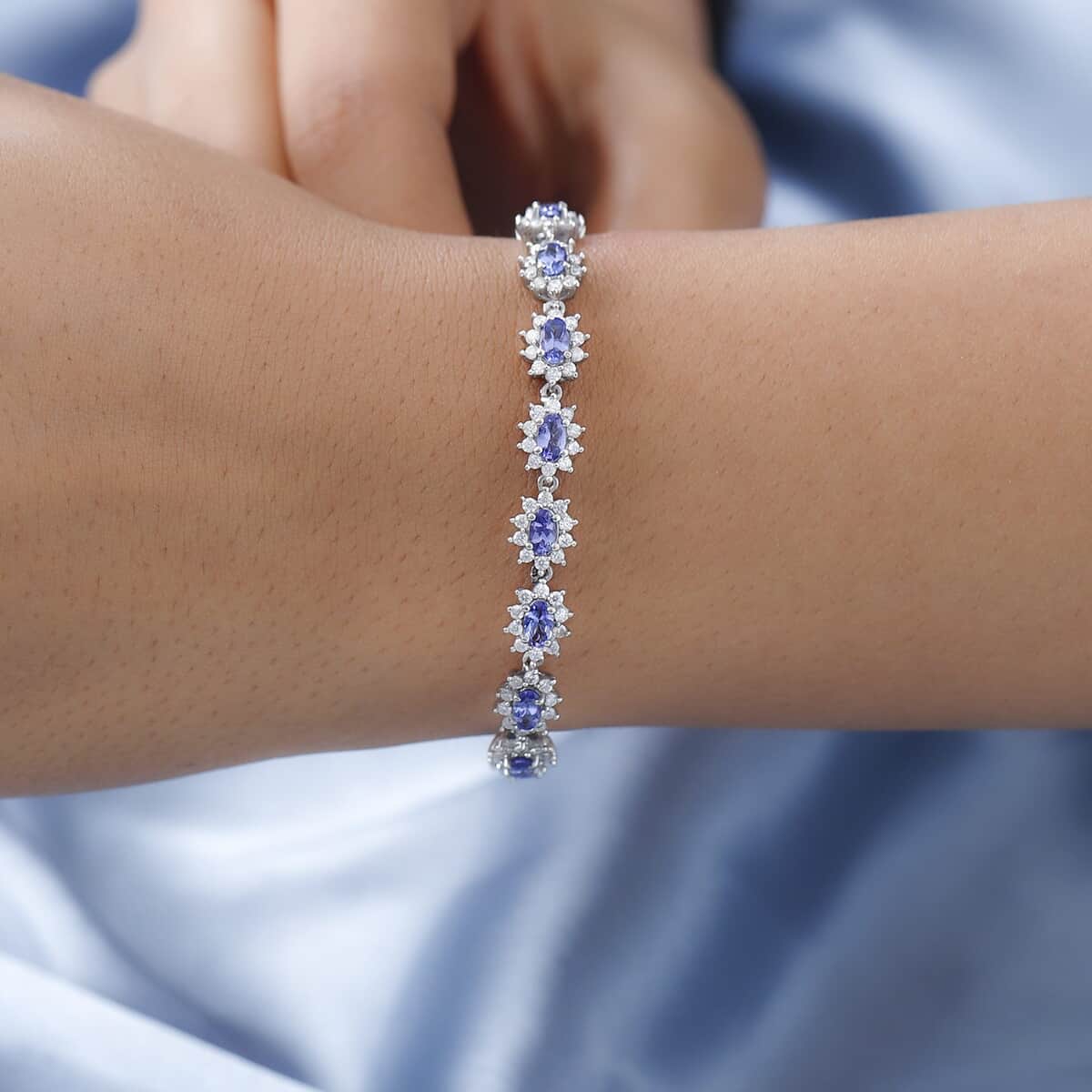 AAA Tanzanite and Moissanite Bracelet in Platinum Over Sterling Silver (7.25 In) 13.50 Grams 7.40 ctw image number 2