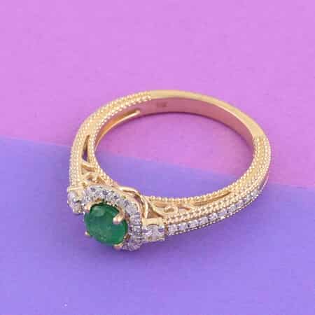 14K Yellow Gold AAA Kagem Emerald and Diamond Ring (Size 7.0) 0.85 ctw image number 1