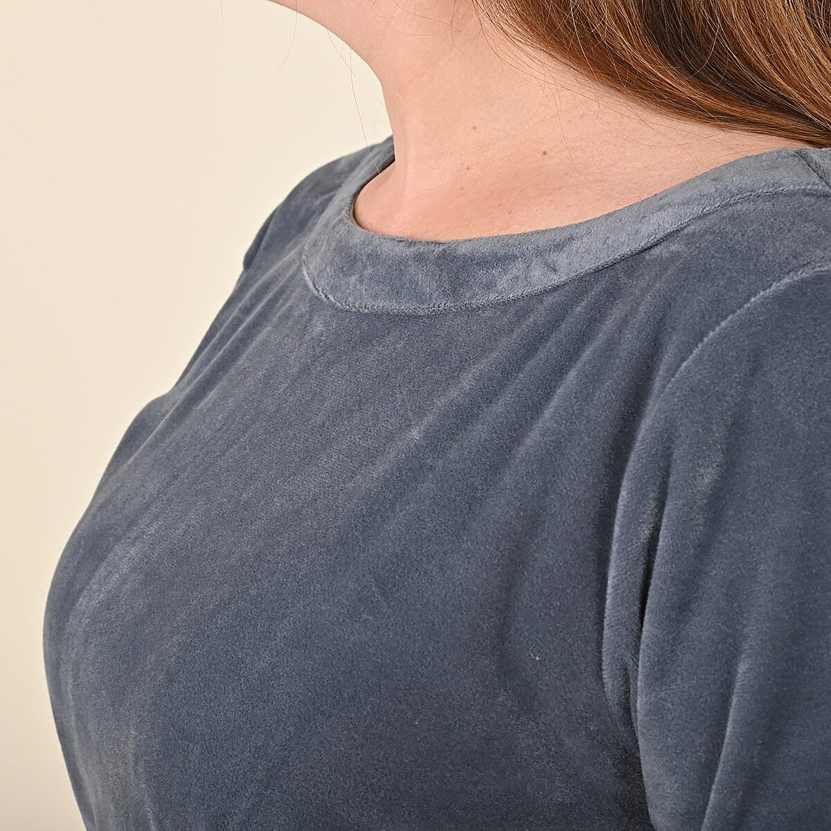 Tamsy Gray Velour Tunic -M image number 3
