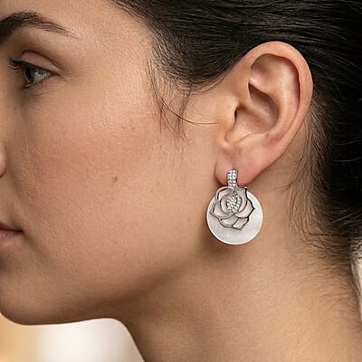 Austrian Crystal, White Shell Pearl Earrings in Silvertone