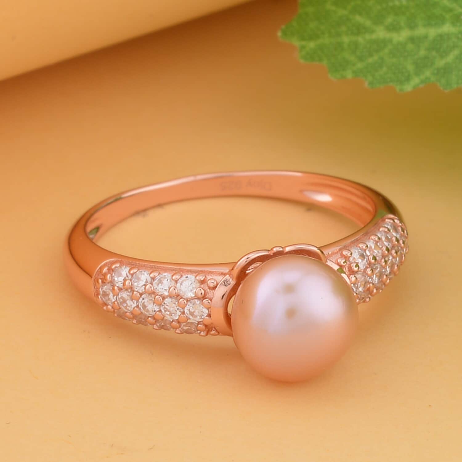 14kt Gold Over Sterling Freshwater Pearl & sold Diamond Ring