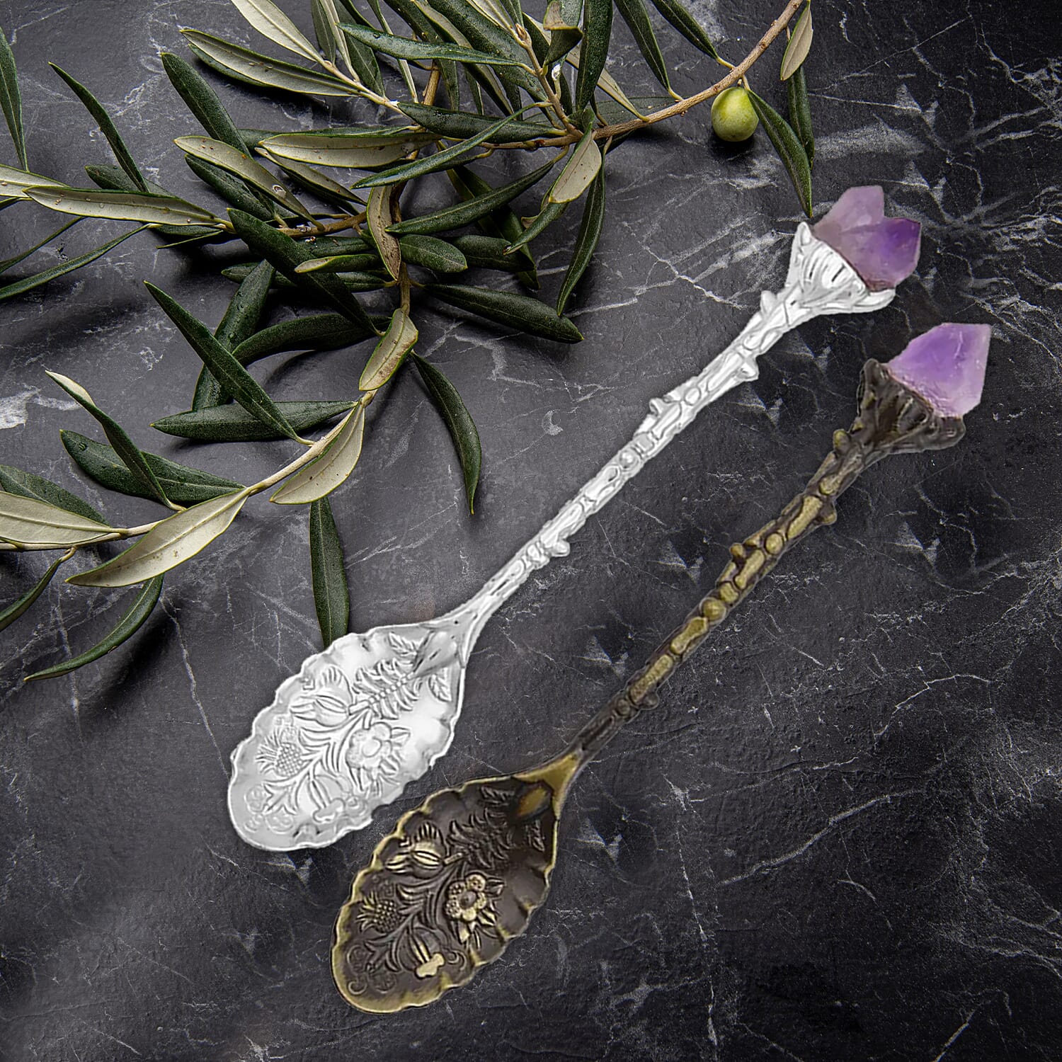 2pcs Hand Carved Natural Amethyst Deco Set in Silvertone & Bronze (4.33 )