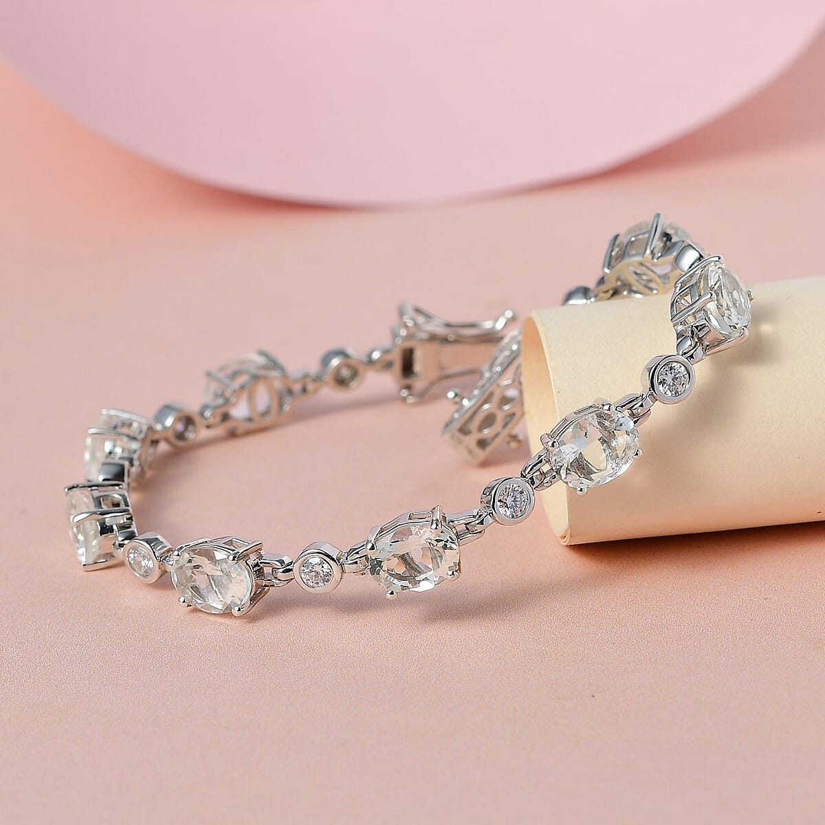 Mexican Hyalite Opal and Moissanite Bracelet in Platinum Over Sterling Silver With UV Flash Light (6.50 In) 9.50 ctw image number 1