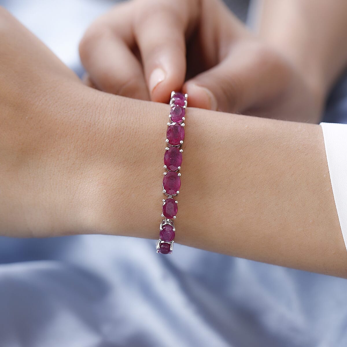 Niassa Ruby (FF) Tennis Bracelet in Platinum Over Sterling Silver (8.00 In) 22.20 ctw image number 2