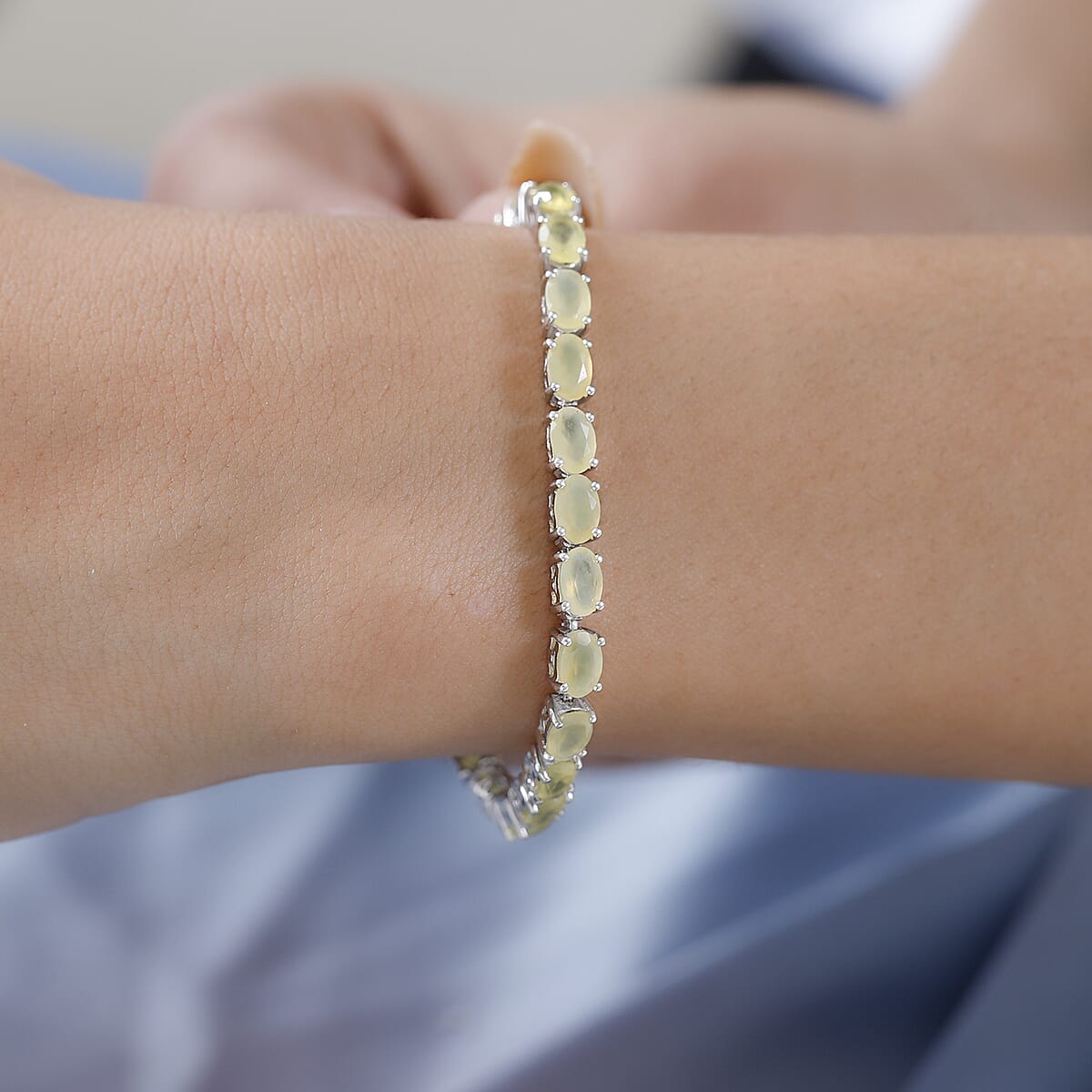 Tanzanian Natural Canary Opal Tennis Bracelet in Platinum Over Sterling Silver (8.00 In) 10.70 Grams 10.15 ctw image number 1