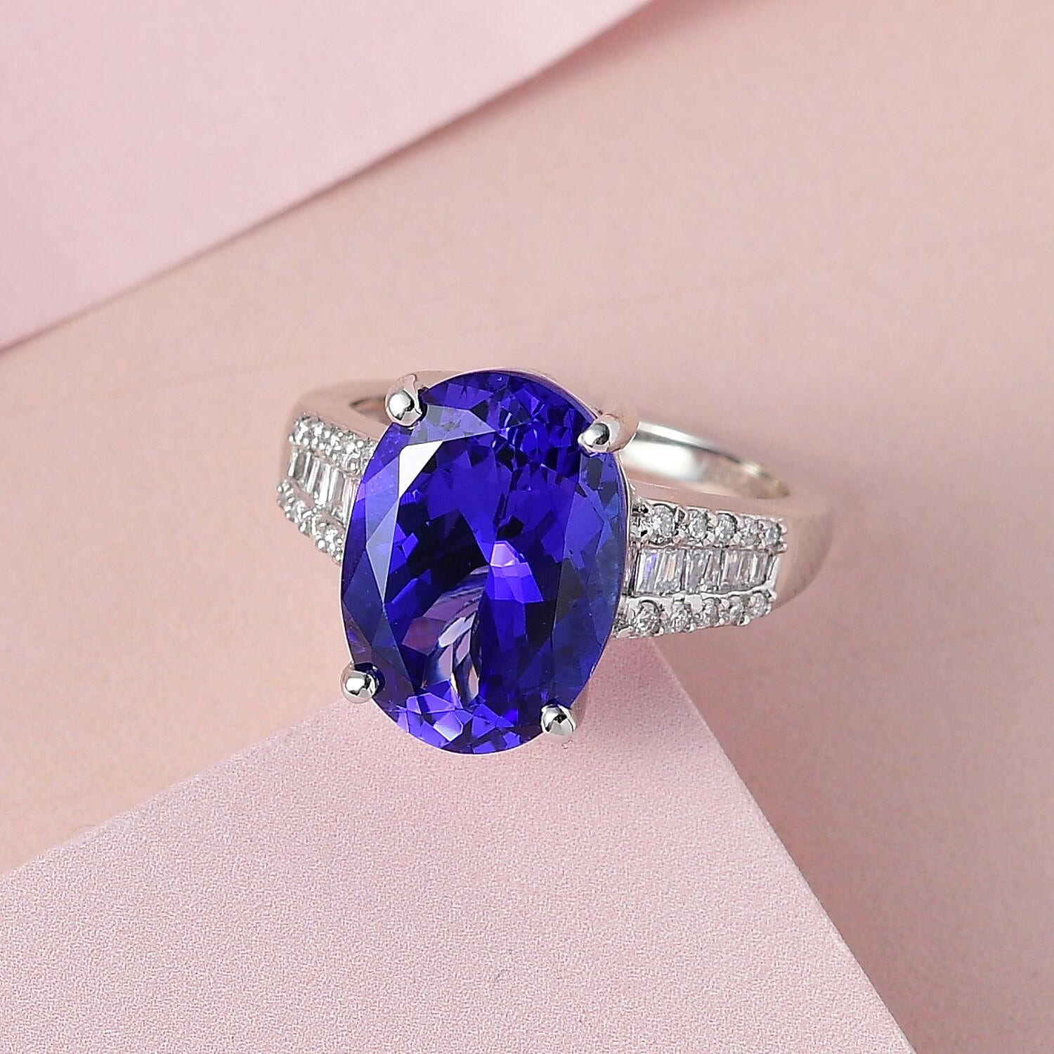 Rhapsody 950 Platinum AAAA Tanzanite and E-F VS2 Diamond Ring (Size 6.0) 7.50 Grams 7.50 ctw
