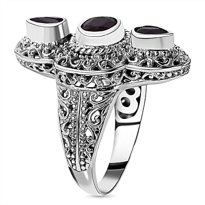 Niassa Ruby (FF) 2.30 ctwz Ring in Sterling Silver (Size 5.5)