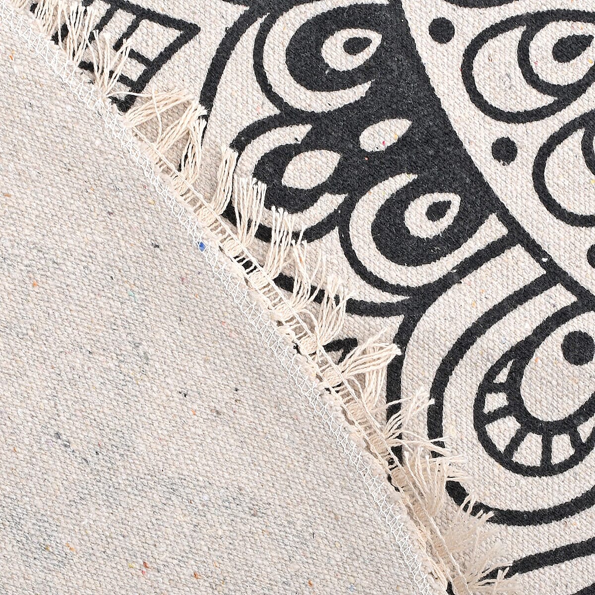 Black Woven Printed Cotton Rugs With Lace image number 6