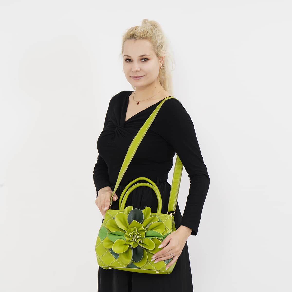 Chaos Collection Green Flower Pattern Genuine Leather Tote Bag with Handle Drop and Shoulder Strap image number 1