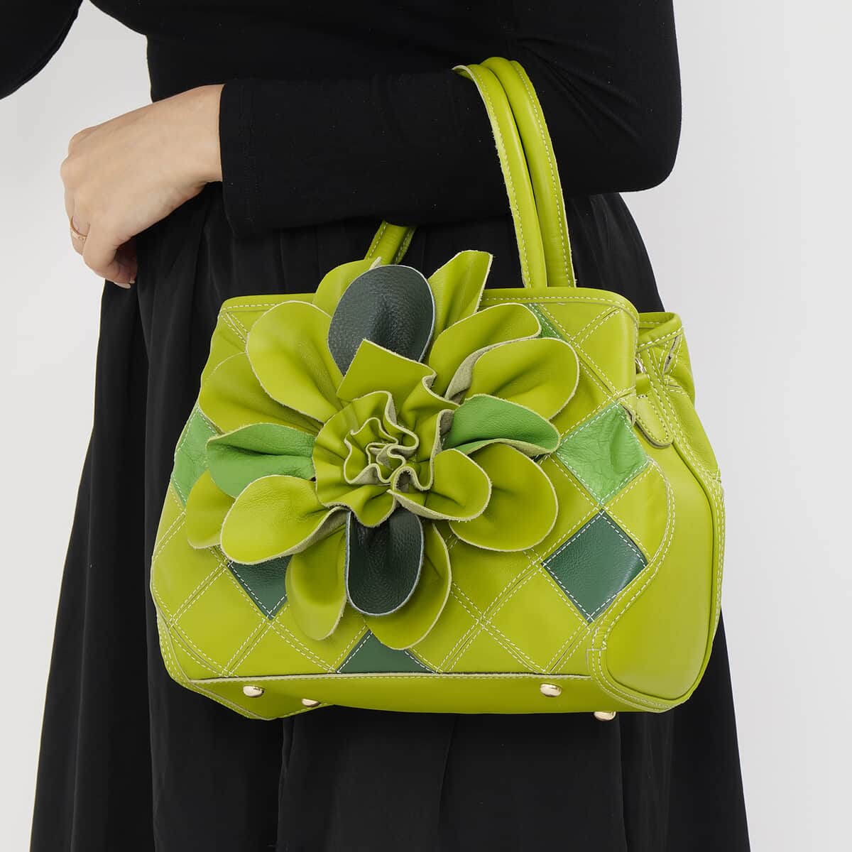 Chaos Collection Green Flower Pattern Genuine Leather Tote Bag with Handle Drop and Shoulder Strap image number 2