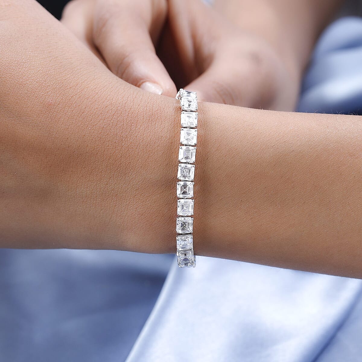 Asscher Cut Moissanite Tennis Bracelet in Platinum Over Sterling Silver (8.00 In) 24.40 ctw image number 2