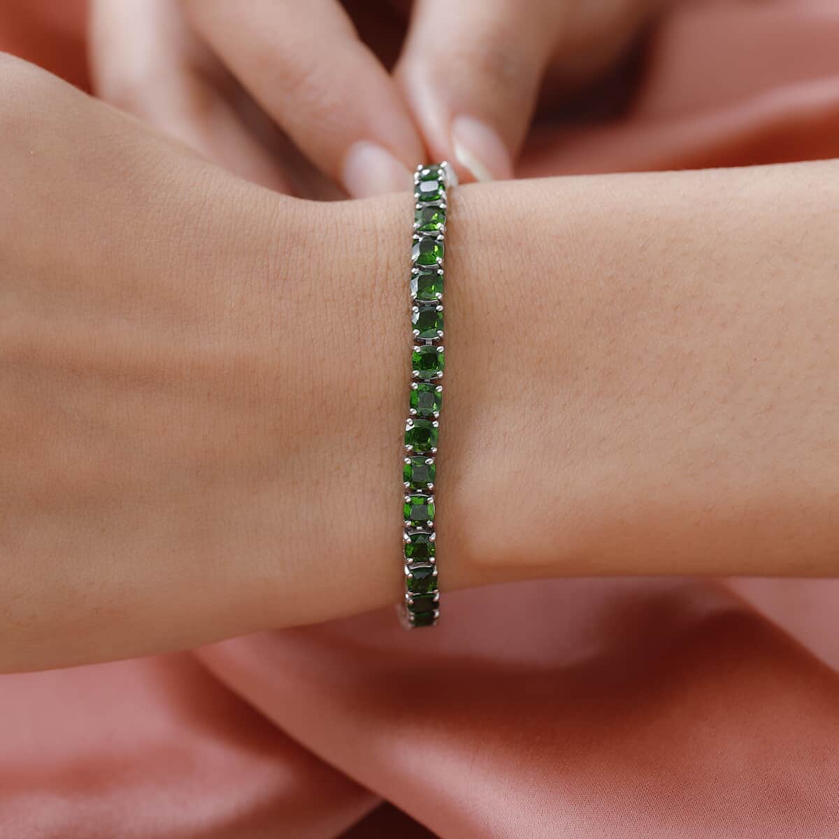 Chrome Diopside and Moissanite Tennis Bracelet in Platinum Over Sterling Silver (6.50 In) 10.75 ctw image number 2