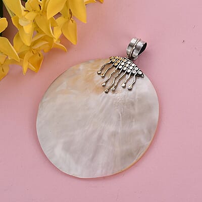 Mother Of Pearl Round Pendant in Sterling Silver