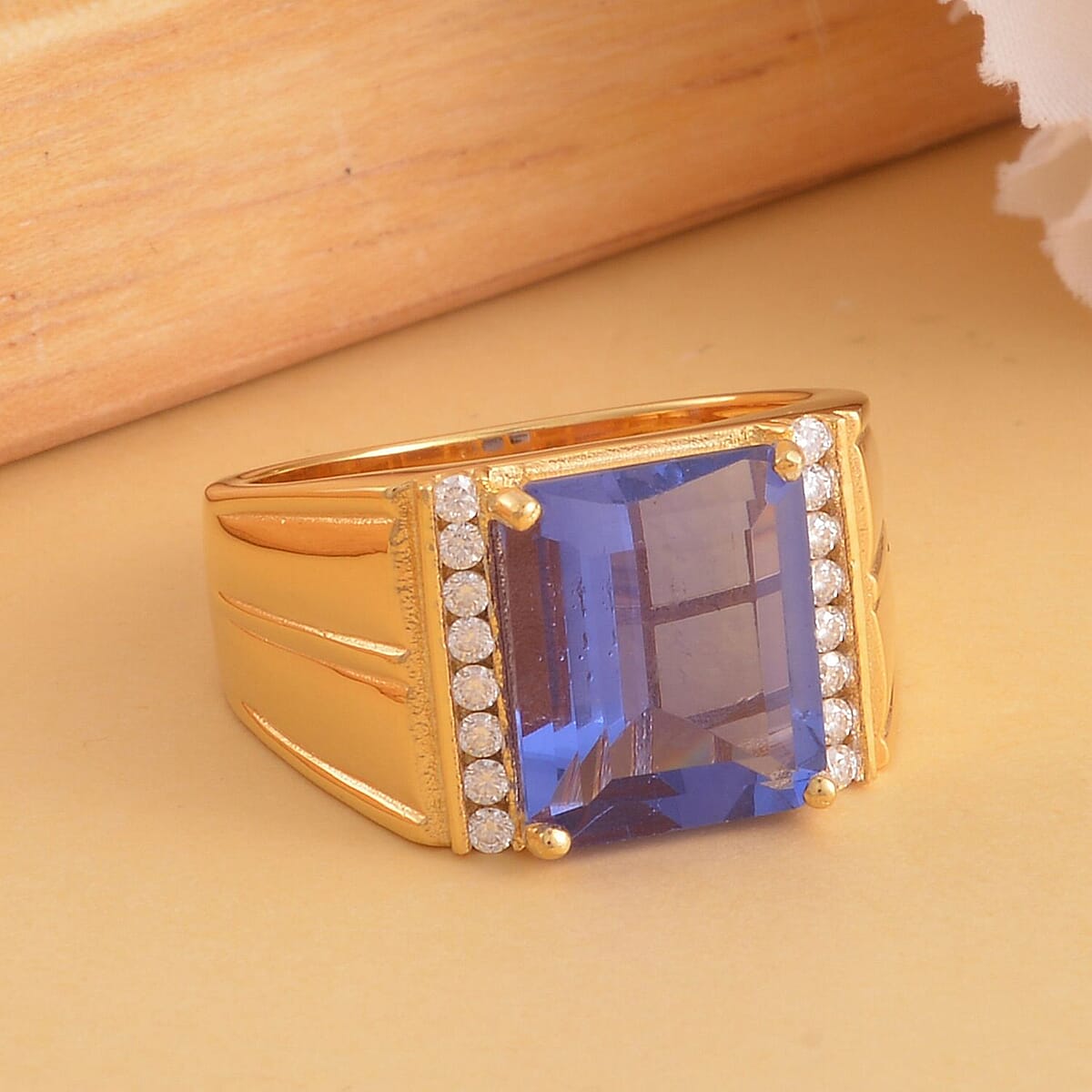 Color Change Fluorite (IR), Moissanite Men's Ring in Vermeil YG Over Sterling Silver (Size 10.0) (7.35 g) 7.40 ctw image number 1