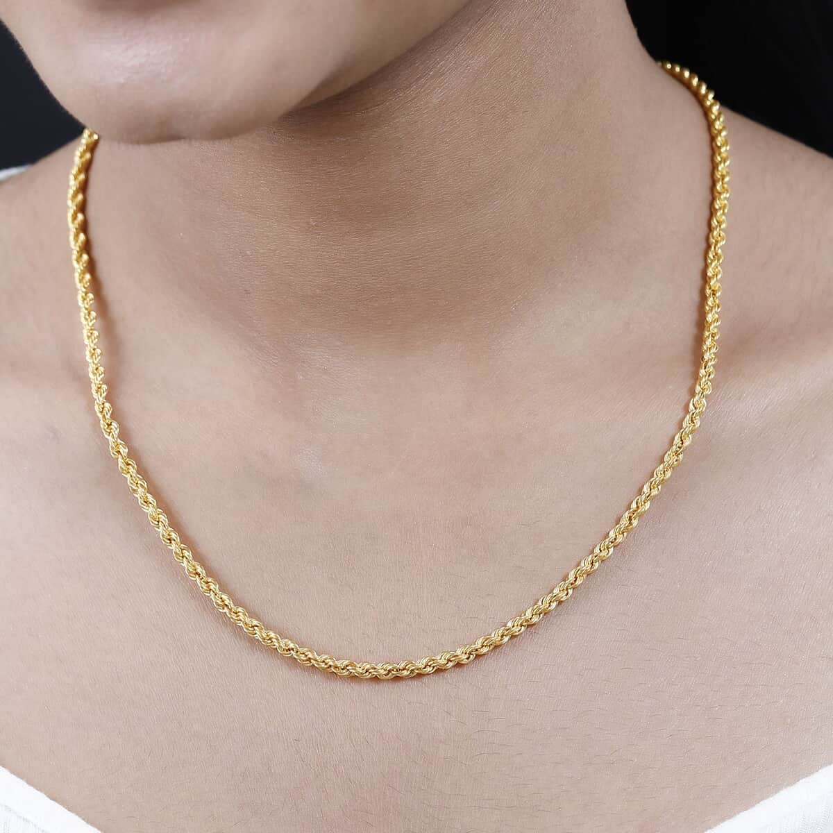 22K Yellow Rope Chain Necklace 20 Inches 7.60 Grams image number 2