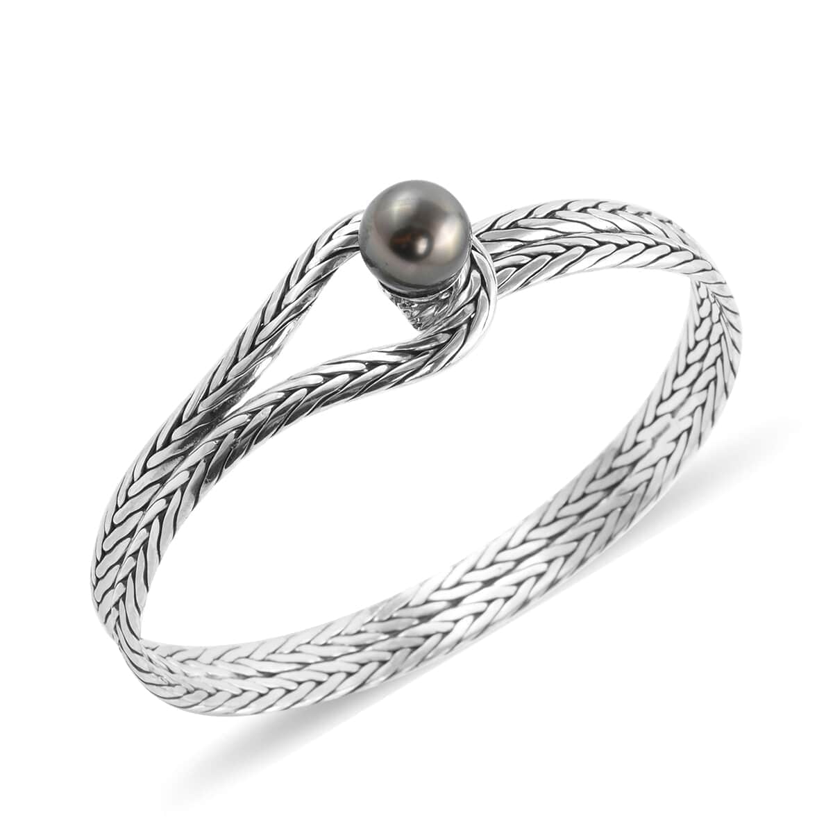 Bali Legacy Tahitian Cultured Pearl Bangle Bracelet in Sterling Silver (7.50 In) image number 0