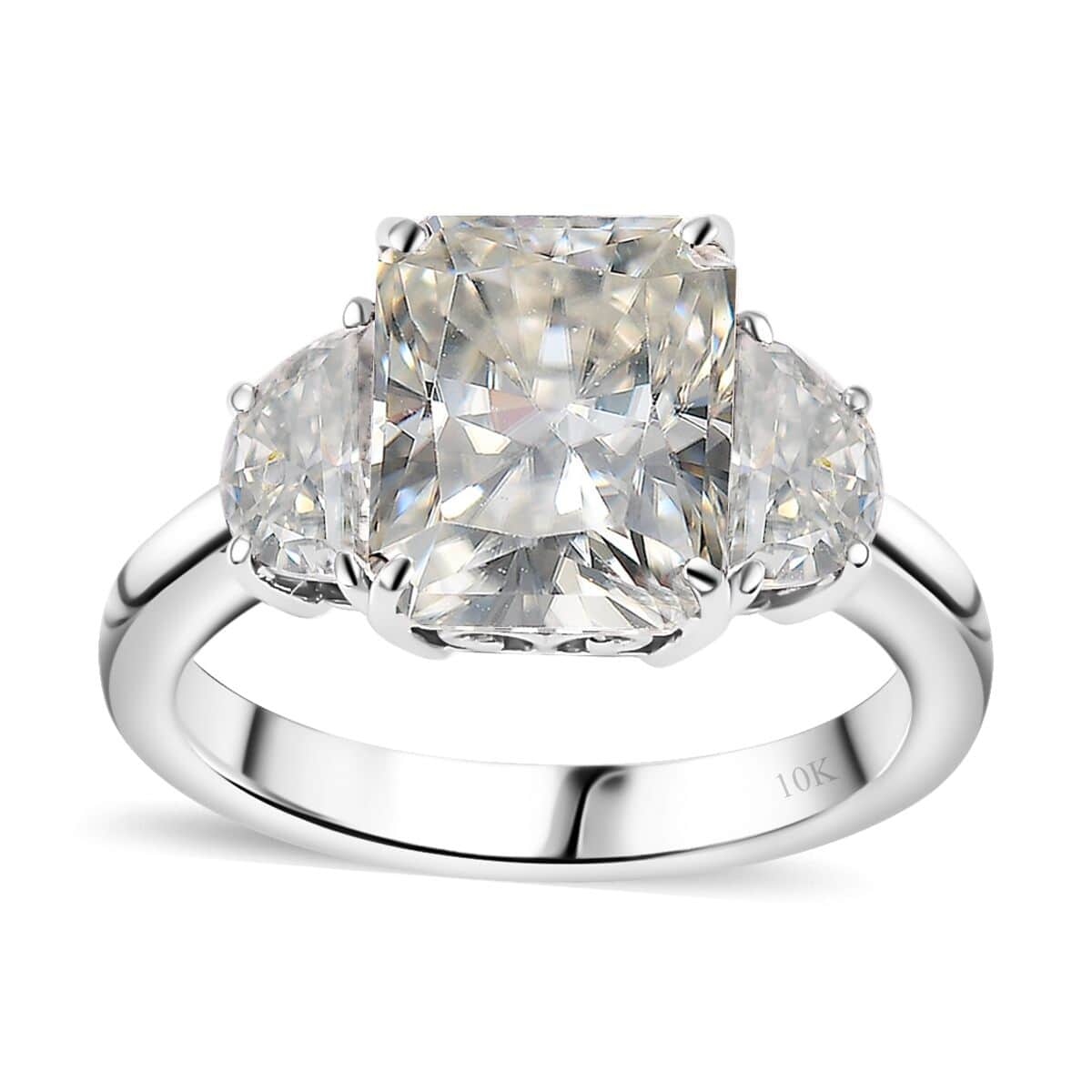 Radiant Cut Moissanite 4.35 ctw Trilogy Ring in 10K White Gold (Size 10.0) image number 0