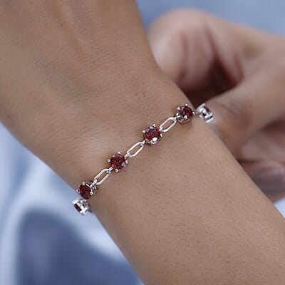 Karis Mozambique Garnet Bracelet in Platinum Bond (6.50 In) 3.50 ctw