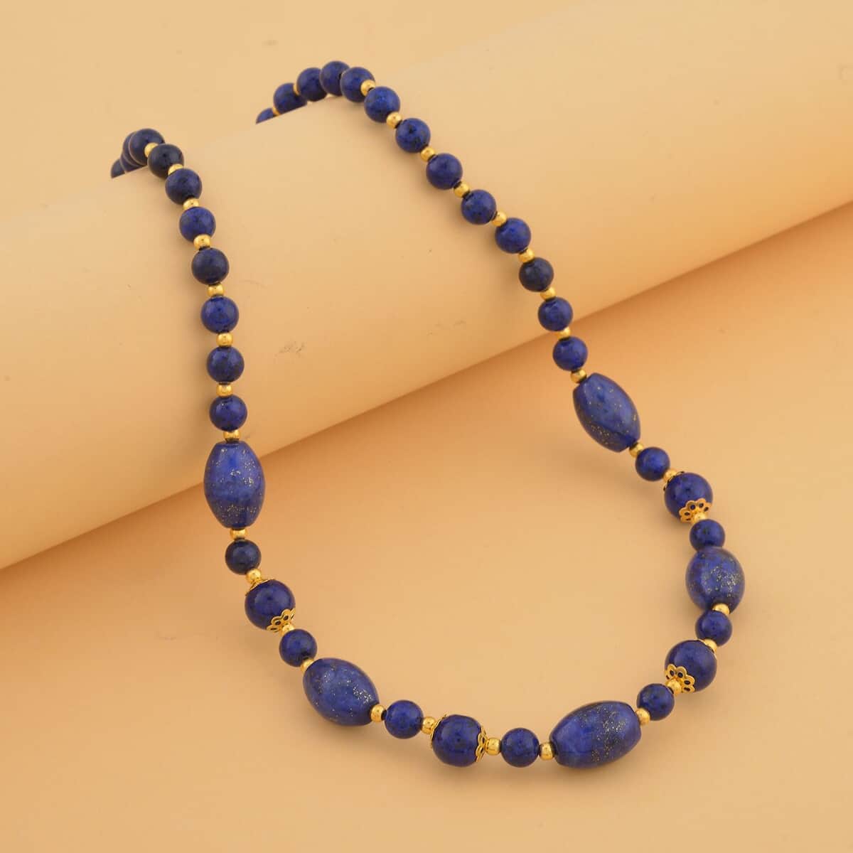 Lapis Lazuli 120.50 ctw Beaded Necklace in Goldtone 18-20 Inches image number 1