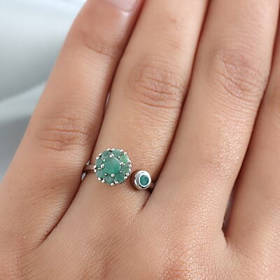 Socoto Emerald Birthstone Anxiety Spinner Openable Band Ring in Platinum Over Sterling Silver (Medium Adjustable Size 6-8) 0.75 ctw