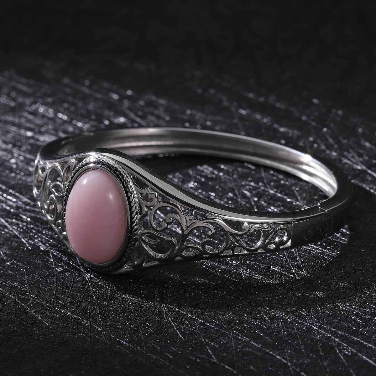 Galilea Rose Quartz Bangle Bracelet in Stainless Steel (7.00 In) 12.50 ctw image number 1