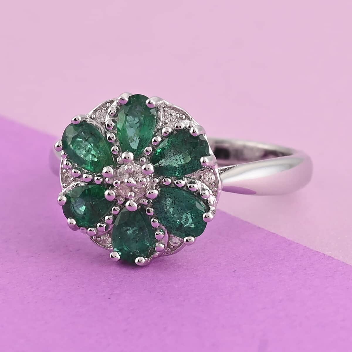 AAA Kagem Emerald and Natural White Zircon Flower Design Ring in Rhodium Over Sterling Silver (Size 8.0) 1.25 ctw image number 1