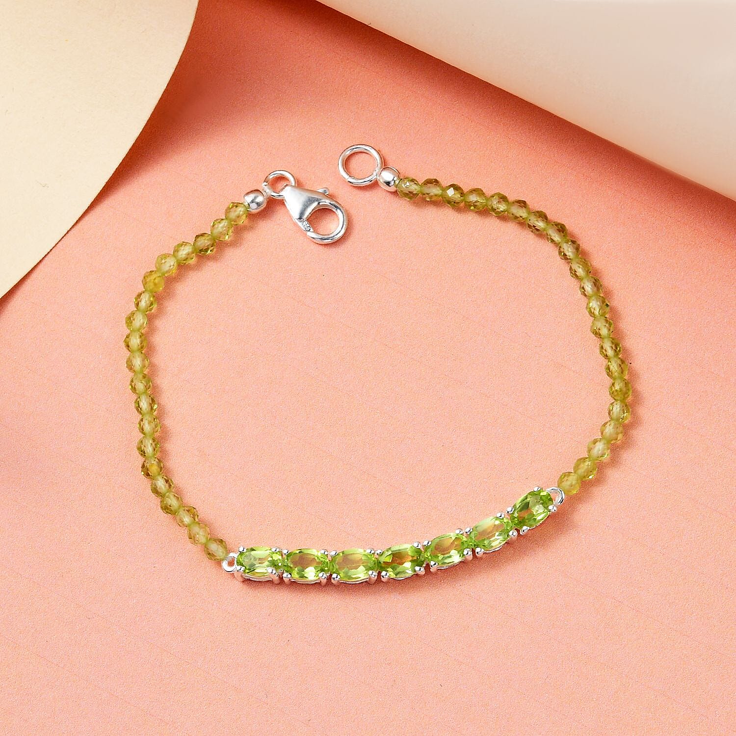 D'Joy Peridot Bracelet in Sterling Silver, Birthstone Jewelry, Gifts For Women (7.25 In) 13.35 ctw