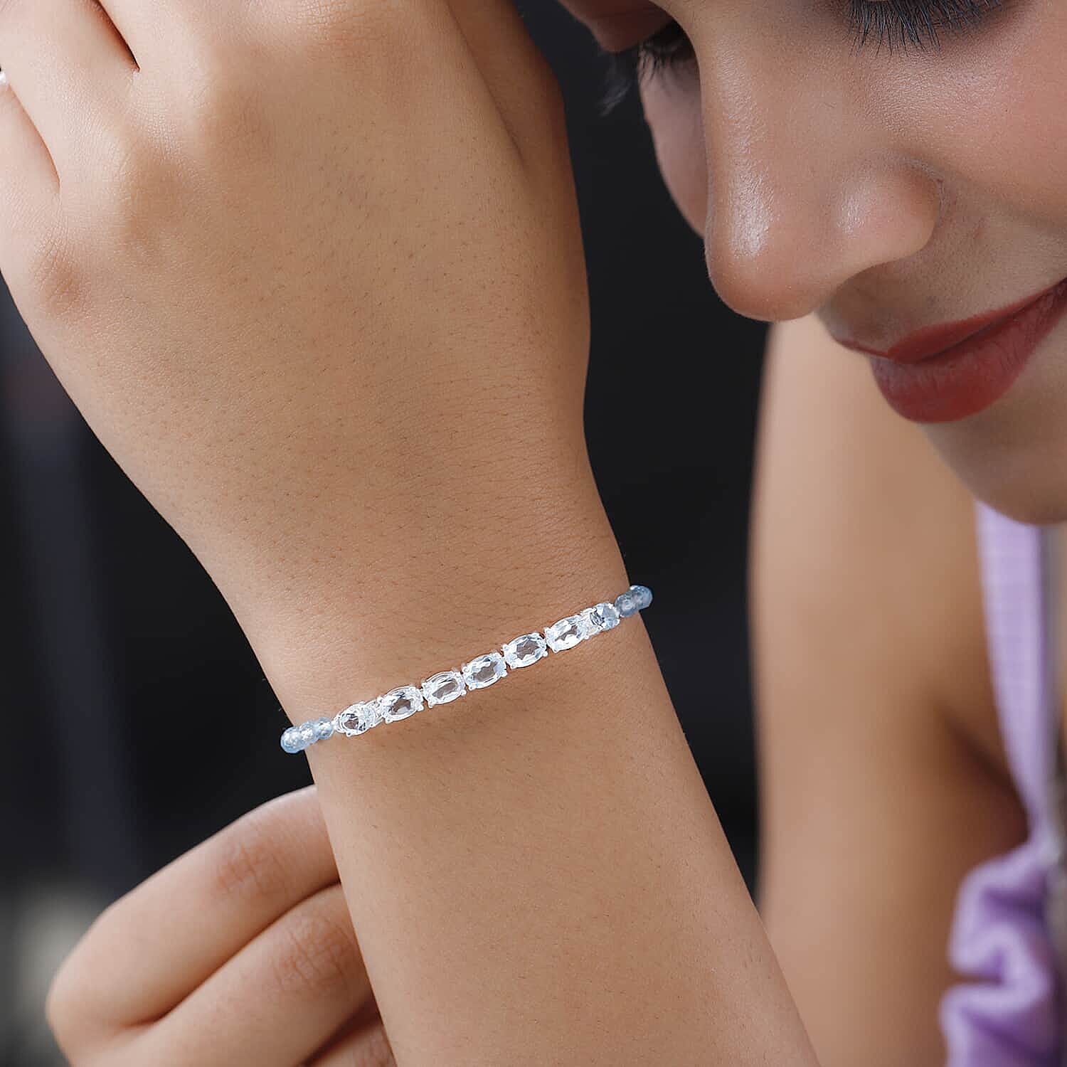 D'Joy Sky Blue Topaz Bracelet in Sterling Silver, Birthstone Jewelry, Gifts For Women (7.25 In) 15.40 ctw