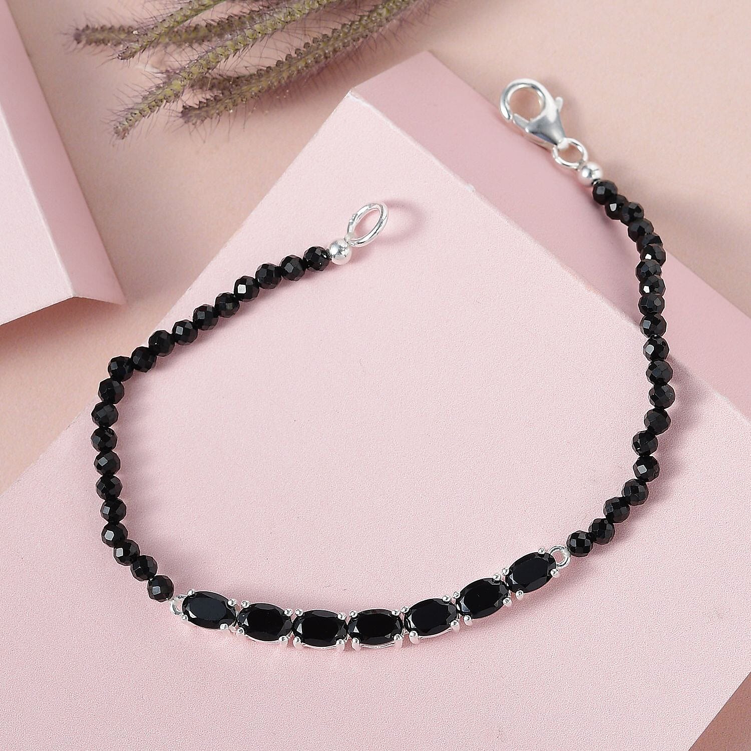D'Joy Thai Black Spinel 20.65 ctw Bracelet in Sterling Silver, Birthstone Jewelry, Gifts For Women (7.25 In)